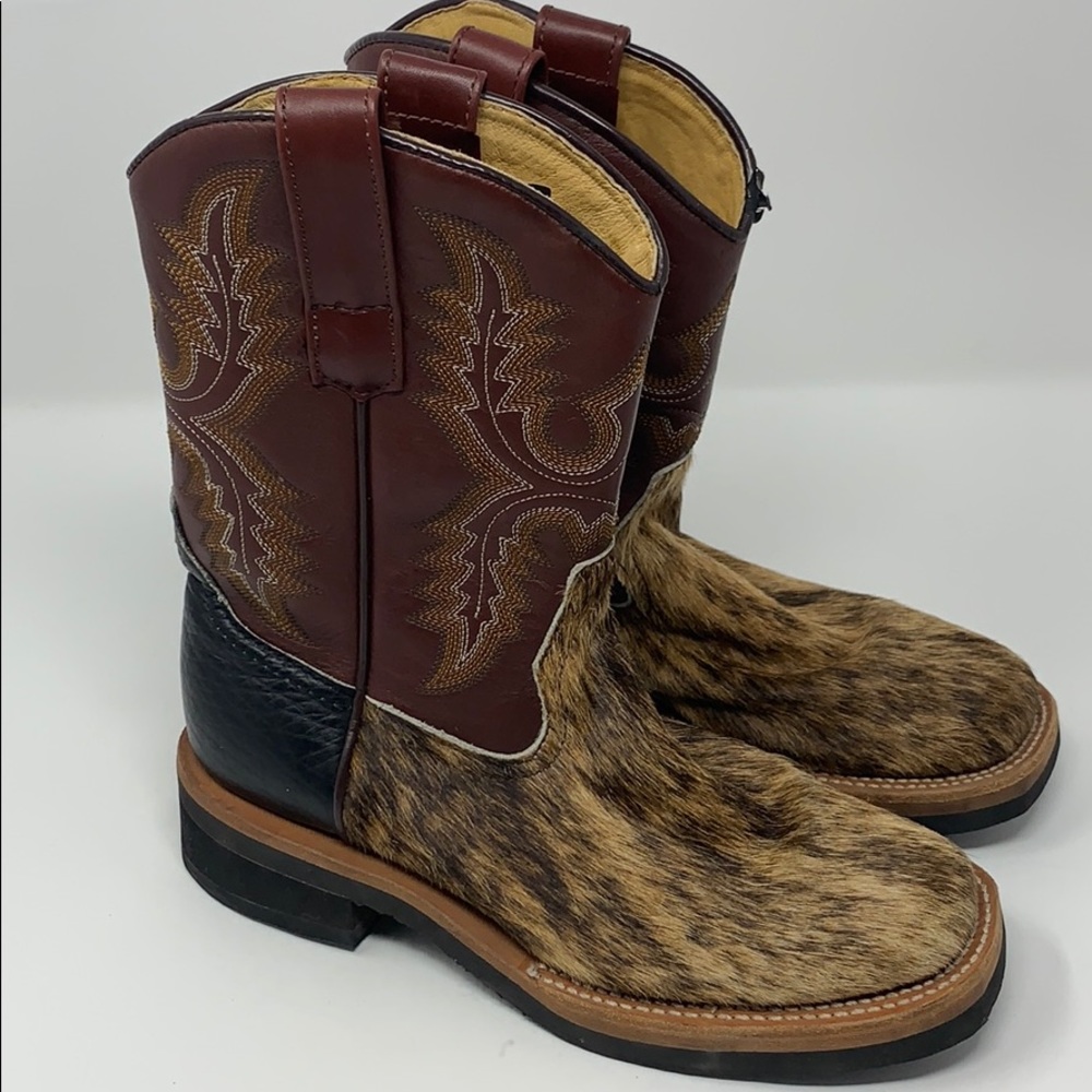 ROPER COW HIDE WOMANS BOOTS size 6.5